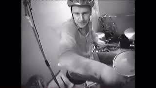 Jigsaw Falling Into Place but it’s just Phil Selway