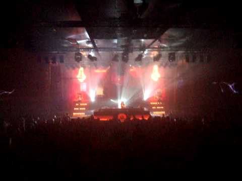 Seduxxion @ The Matrixx - Lisa Lashes Video 3