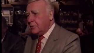 #Legend | Charley Finley sits down at Chappells to promote his fluorescent football idea