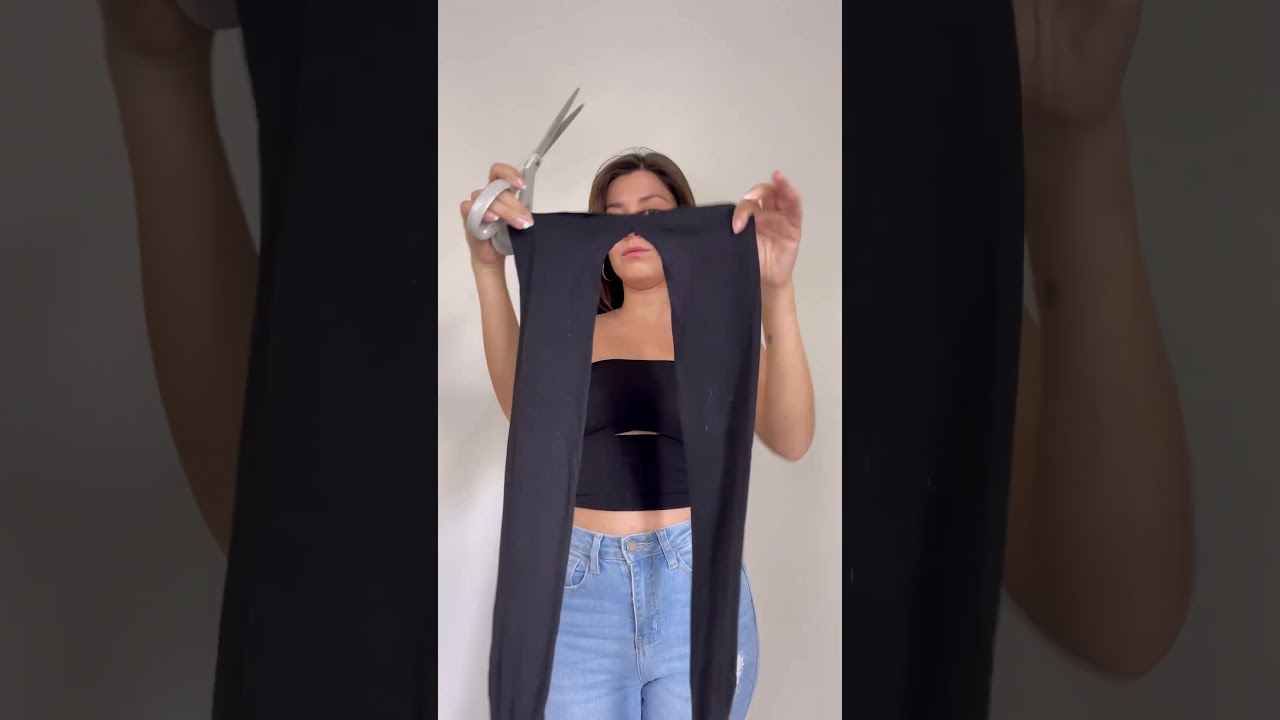 DIY TOP in 5min ✂️ #pantyhosehack #diyfashion #easydiy #croptopdiy #fashion #croptop #fashionhack