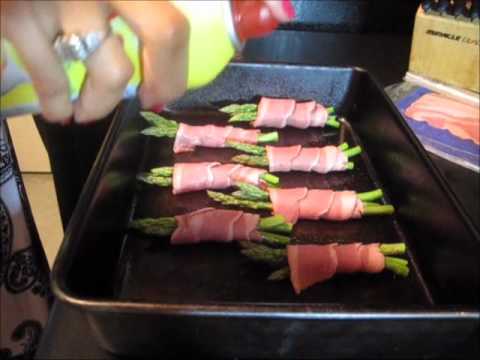 How to Make Bacon-Wrapped Asparagus