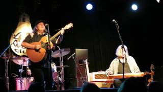 Kevn Kinney & Peter Buck - With the People w/King of Birds rap