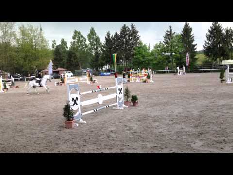 Richelsdorf, Espiero, L-Springen