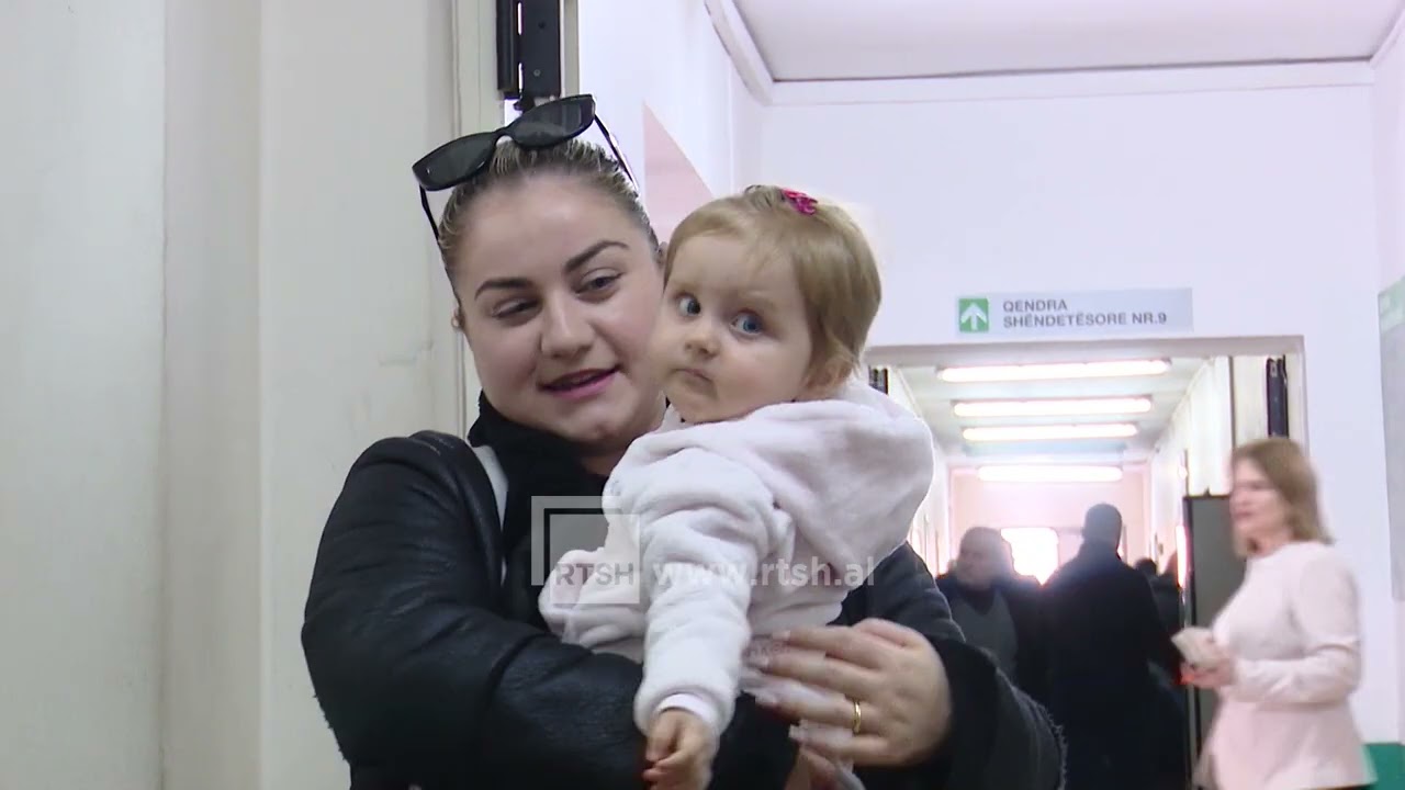 Urgjencat e fëmijëve me simptoma të përziera virusesh, gjendja zgjat 4-5 ditë. 15% hospitalizohen