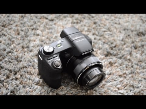 Sony Cyber-Shot DSC-HX200V - Unboxing, Setup & First Look