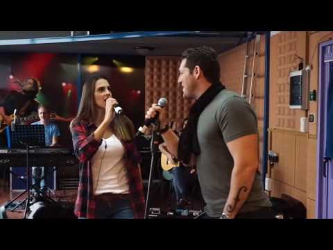 NURIA FERGÓ Y MANU TENORIO - NOCHES DE BOHEMIA