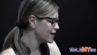 Lisa Loeb &quot;No Fairytale&quot; Live Acoustic Performance