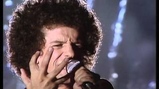 TOPPOP: Leo Sayer - Thunder In My Heart