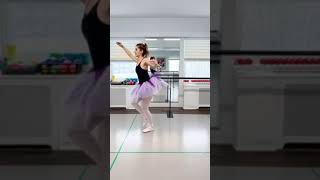 Download lagu Amateur VS pro 😂#shorts #trend #denyzee mp3