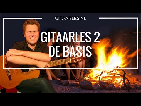 Gitaar les 2 - online gitaar leren spelen: basis akkoorden cursus