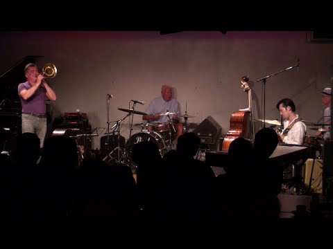 Wolter Wierbos / Han Bennink / Ippei Kato / Yasuhiro Yoshigaki @ Ekoda Buddy (2014)