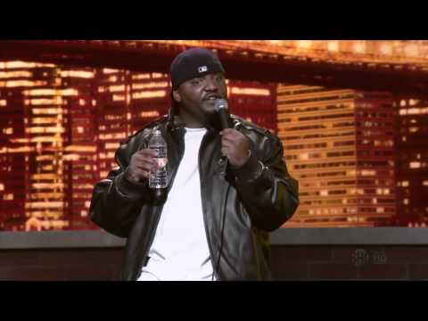 Aries Spears - Paul Mooney Impression ("Hollywood, Look I'm Smiling" Stand-up)