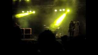 Band of Skulls - You're Not Pretty But You Got it Going On @ Bevrijdingsfestival Groningen 2012