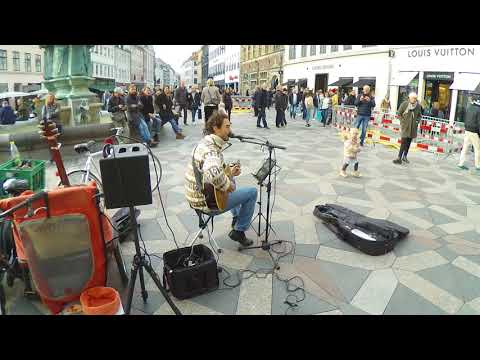 Tommaso Partesana - live @ Strøget - København 4.11.2017