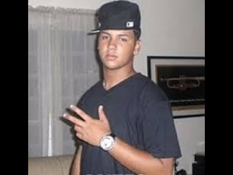 Anuel AA & Casper Magico - Ella Dice Que Te Ama (Official Audio)