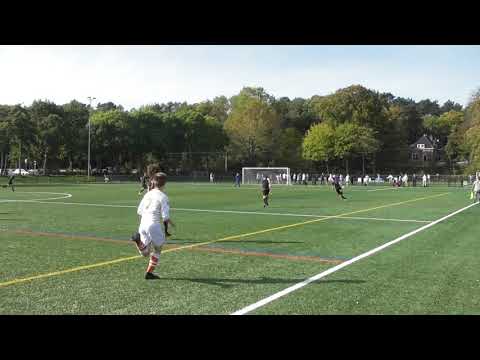 13 okt 2018 Bloemendaal JO16-1 - VV De Meern JO16-1 com 2-2 Paul op lat