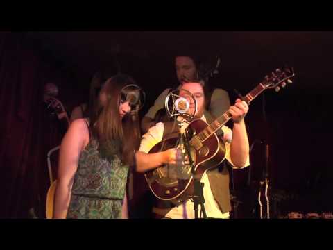 Jonas and Jane - The Traveling Kind - Live at The Green Note