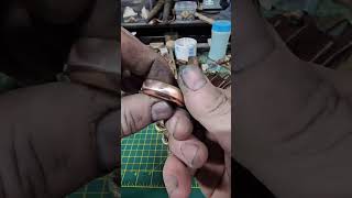 Download lagu making a worry coin with copper and brass #adhd #handmade #forge #mokumegane #worry #stone #edc mp3