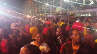 Jamaicans in Half Way Tree reacting  to  Usain Bolt and Team JM 4x100m win