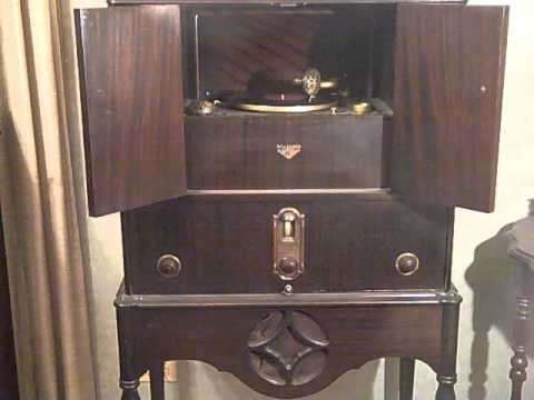 THE SOUTHERNERS - RHYTHM OF THE DAY - ROARING 20'S VICTROLA RADIOLA