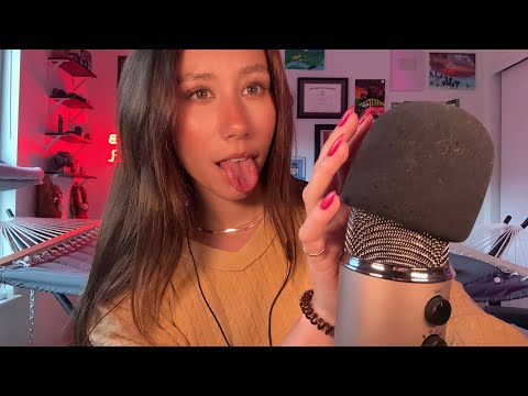 ASMR | Fast and Aggressive Mic Triggers and Mouth Sounds (Mic Scratching, Swirling, Brushing, Etc.)