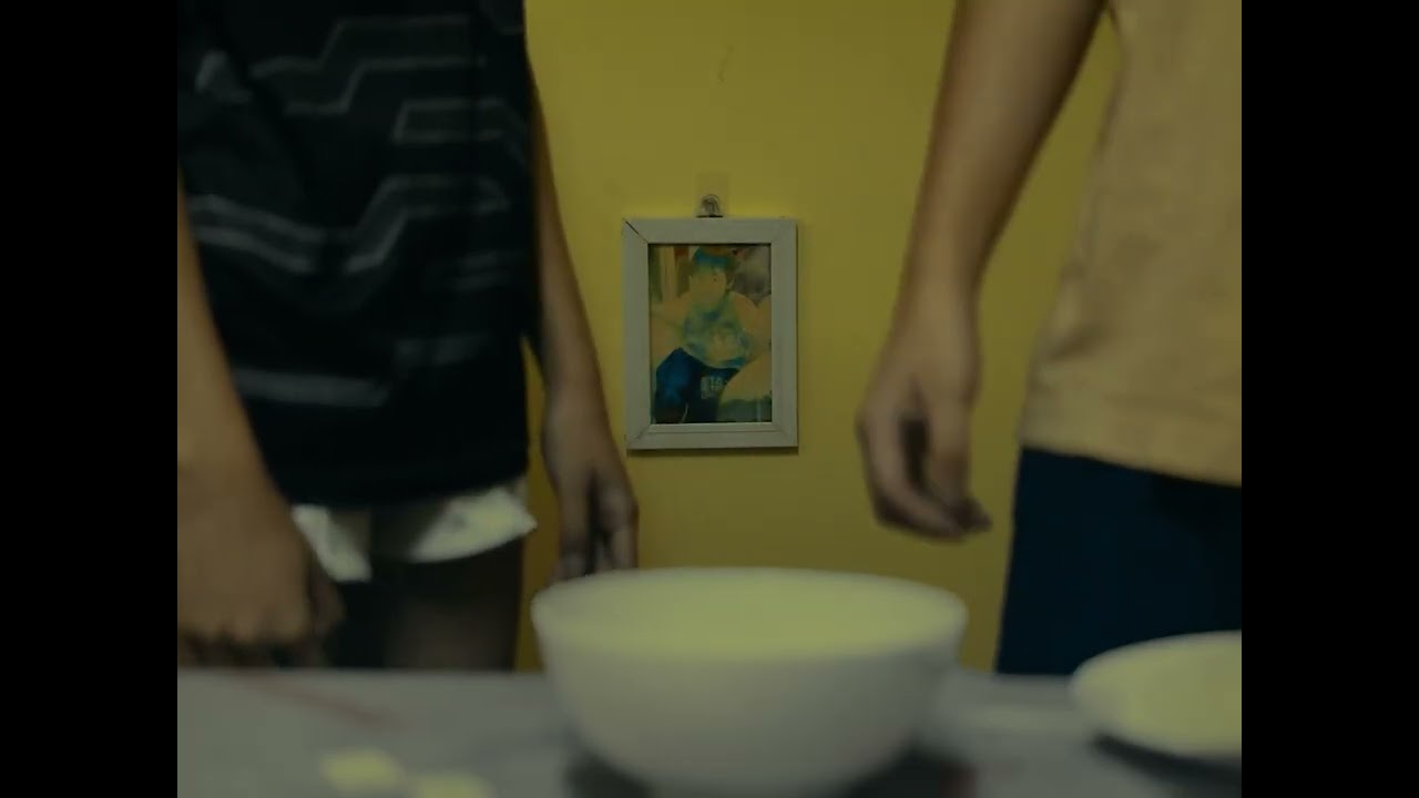 Miniature de la vidéo ต้มเป็ด du film ต้มเป็ด