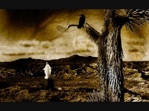 Walkin through the desert (with a crow) - Ghoultown