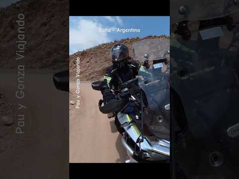 Casi sin oxígeno 🥵 Llegamos a Iruya en moto a 4000 msnm #iruya #motoviajeros #salta #viralshorts