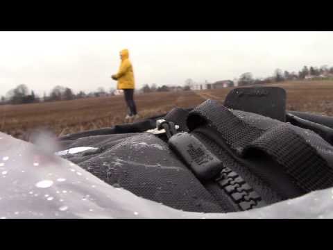 MongoTV_677 - Del 2 - Gåtur i Regnvejr 2.Juledag 26.December Og Flyver Legetøjs Drone