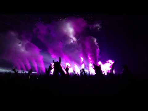 Coldplay vs. Swedish House Mafia - Every Teardrop Is A Waterfall #OneLastTour Dubai