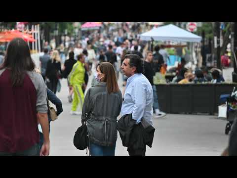 Boston - Newbury Street - Sunday, August 29th, 2021 - 6:15pm