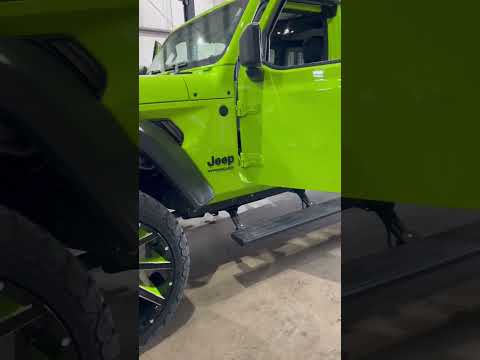 Lifted Jeep Wrangler 24x12 Wheels paint matched 35x12.50x24 Tires Huge Screen