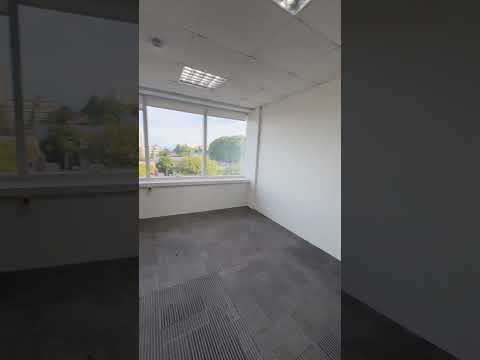 Video de YouTube - OPORTUNIDAD INVERSORES Venta y Alquiler de Oficinas en Parque Rodó con vista a la Rambla