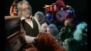 Paul Williams and the Muppets - Sad Song (on The Muppet Show)