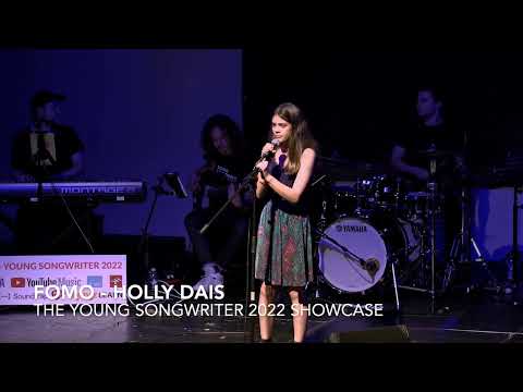 Young Songwriter 2022 finalist - Holly Dais