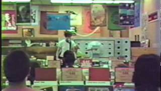 The Dream Syndicate - July 1982 - 05 When You Smile