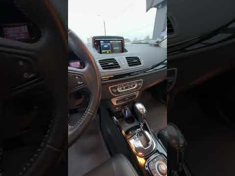 фото renault megane iii рестайлинг 0