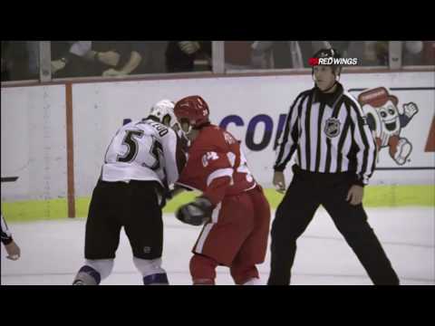 Cody McLeod vs Brad May Oct 17, 2009