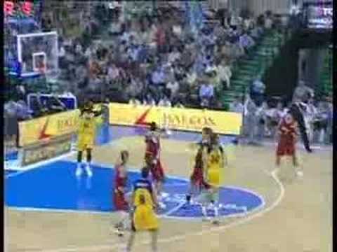 Resumen del CB Granada - Grupo Capitol Valladolid (74-68)