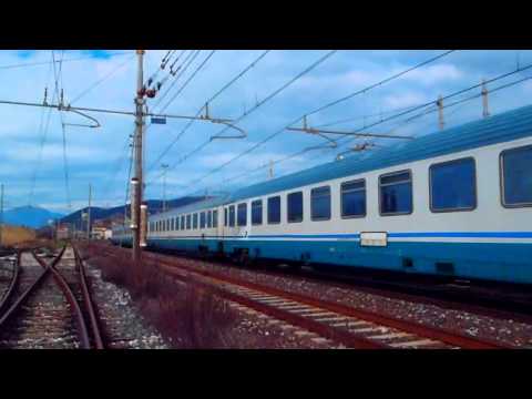 LA E402B-119 TITOLARE DELL'IC 701 CON 85' DI RITARDO !