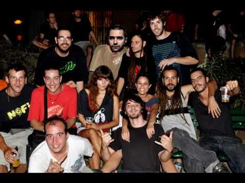 Lágrimas de Sangre - BW ve doble - La Real Música Explícita