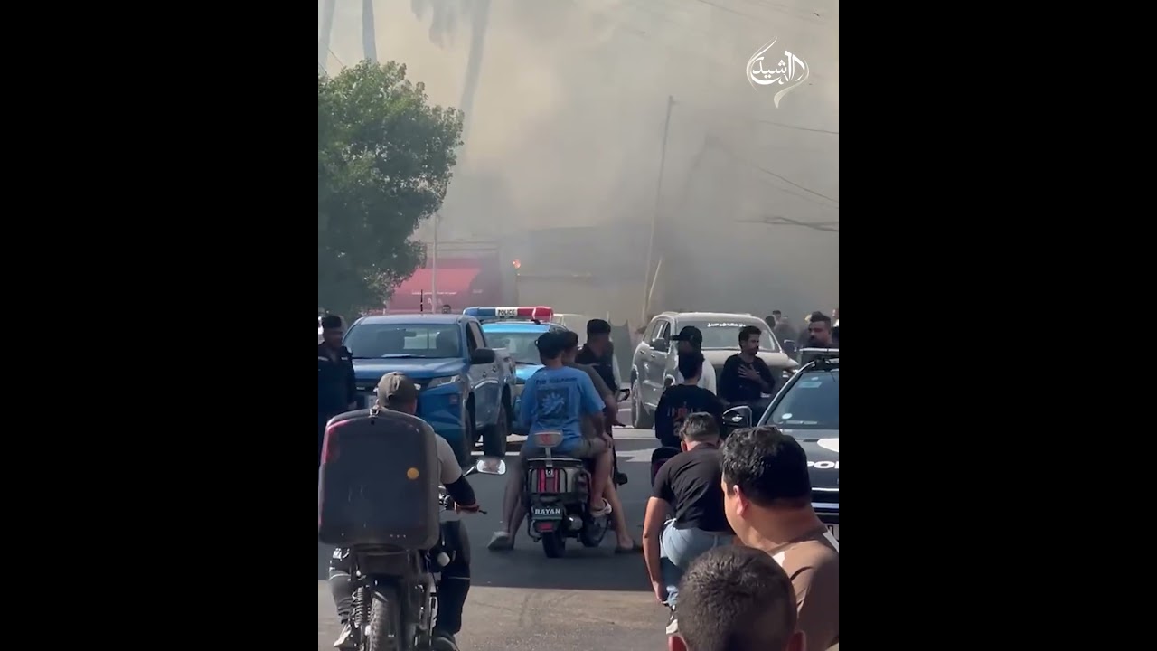 فيديو | اندلاع حريق كبير في شارع الضباط بمدينة الأعظمية وفرق الدفاع المدني تبدأ عملية إخماده