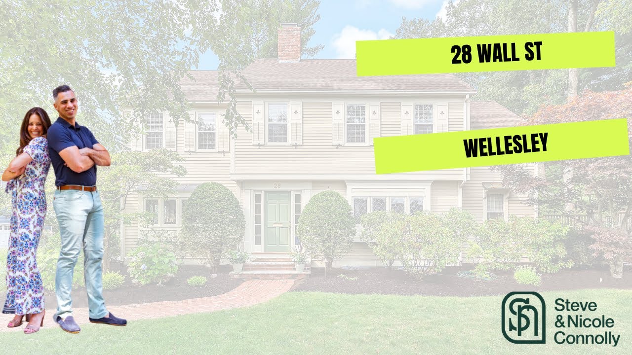 Inside a $3,000,000 Luxury Home in Wellesley, MA | Classic New England Elegance