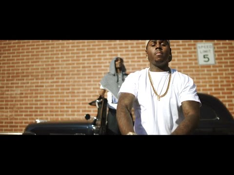 Compton AV ft. Snoop Dogg & Slim 400 "Throw It Up" [Official Video]