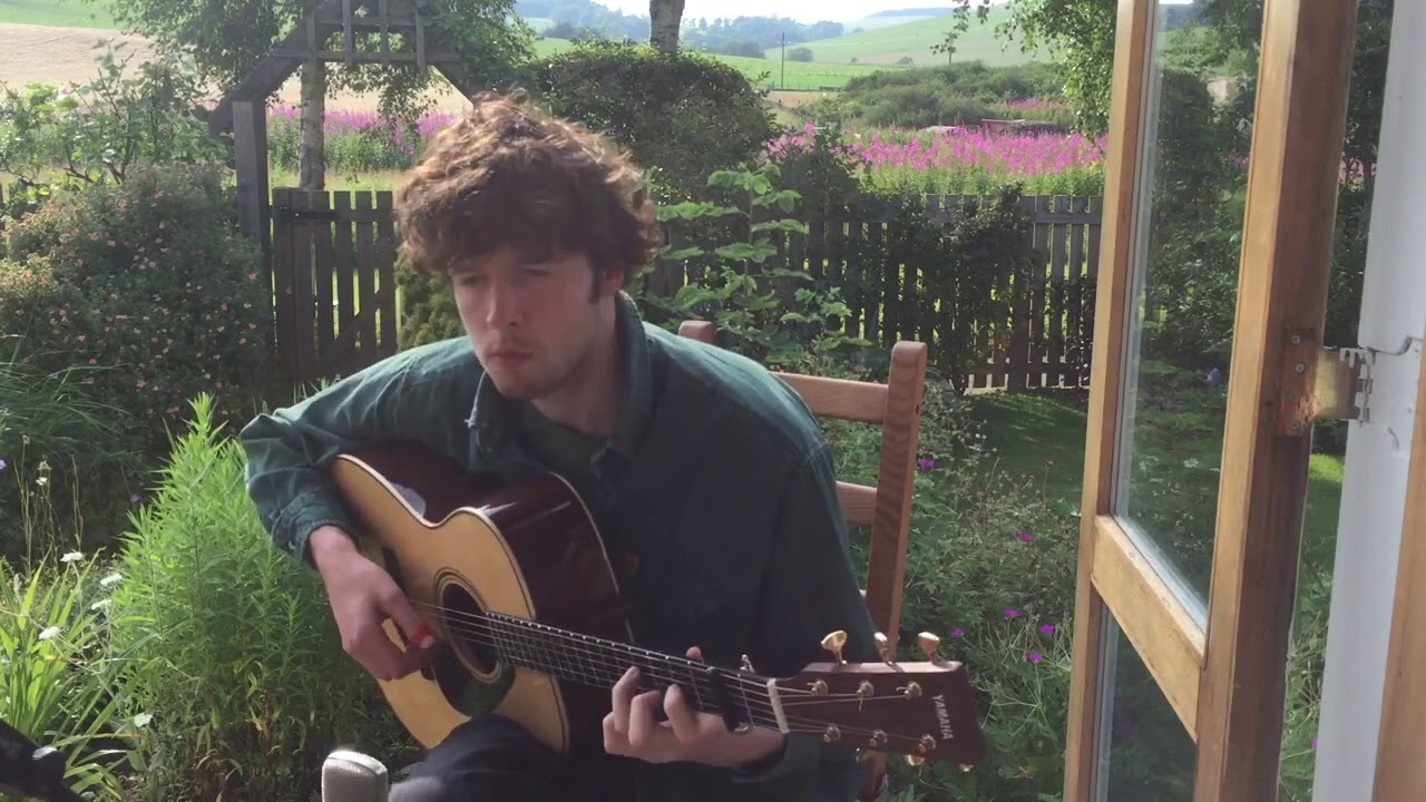 Chambertin | Bert Jansch | Yamaha LS26 - YouTube