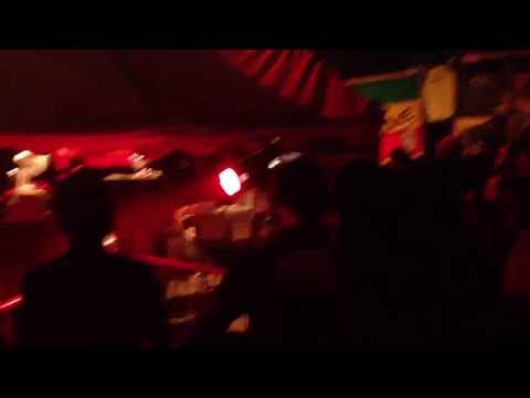 KING EARTHQUAKE plays BREDRIN RECORDS dubplate Komodo Dragon @ GARANCE 2013 [FULL VID]