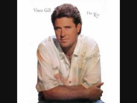 Vince Gill / Kindly Keep It Country
