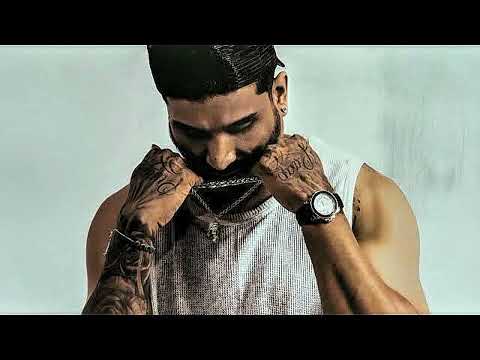 DIVINE- Walking On Water @viviandivine  