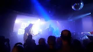 ANGELIC UPSTARTS Le Gibus à Paris le 04 02 2019