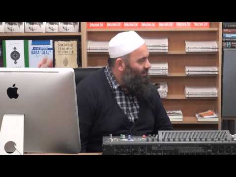 Një koment për pyetjet palidhje që ju drejtohen Hoxhallarëve - Hoxhë Bekir Halimi